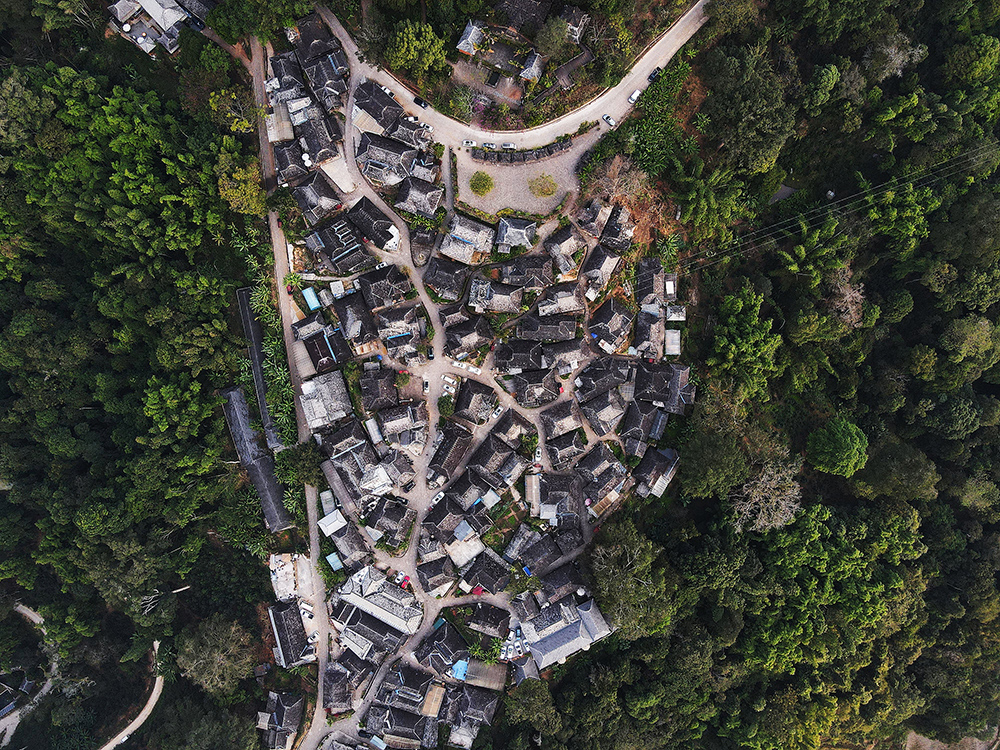 不存在“关门”、提高上市门槛!证监会回应IPO五大热点问题,机构如何解读?
