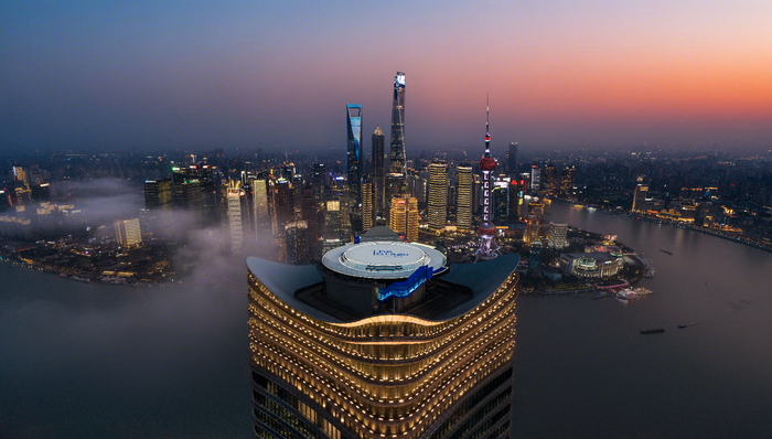干超市20年,给员工分913万,草根音乐人的另类样本